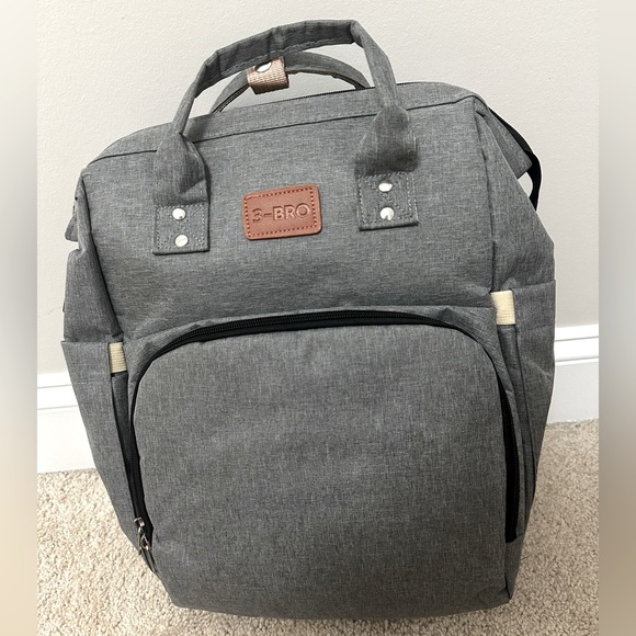 Parker Baby Diaper Backpack - Picture 1 of 4